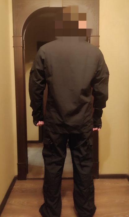 Форма черная китель и штаны XL, пояс, перчатки, шеврон.