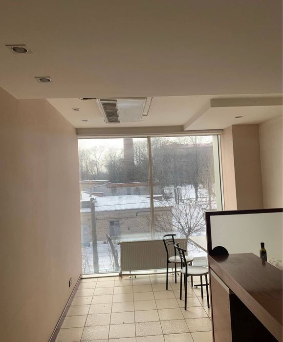 Сдам офис на Артема, 700 м2