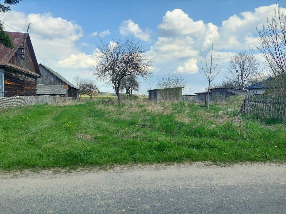Działka bud.blisko stadniny koni w Janowie Podl.