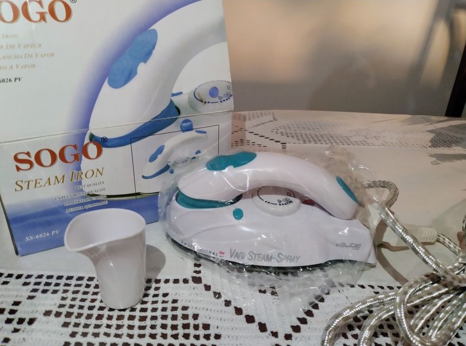 Ferro de engomar de viagem