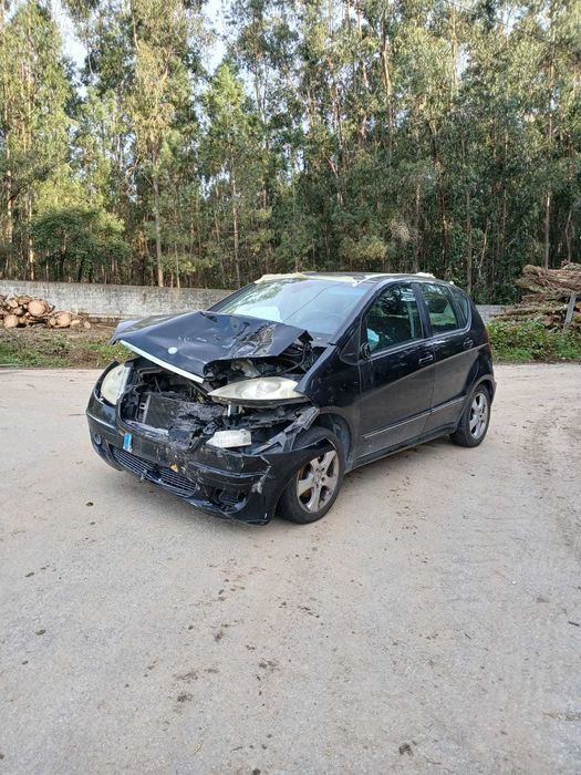 Mercedes A180 2.0CDI de 2004 - Peças Usadas