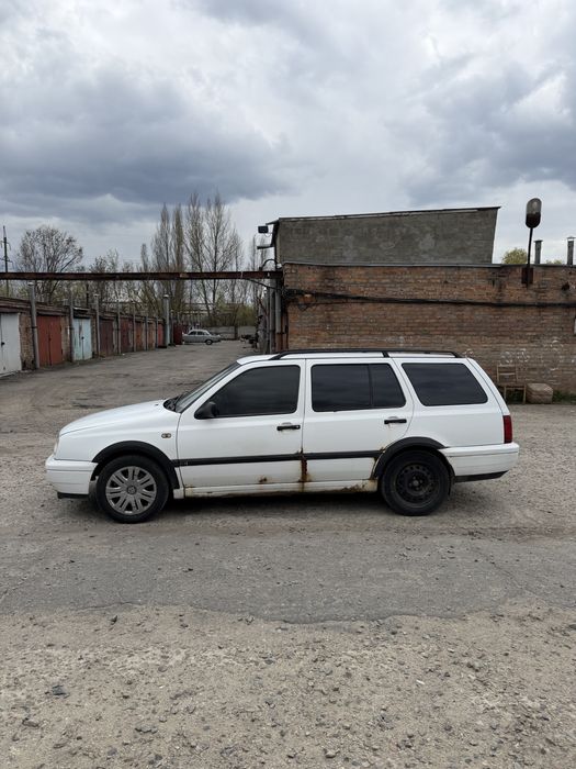Легковий автомобіль Volkswagen Golf 3 Газ/бензин