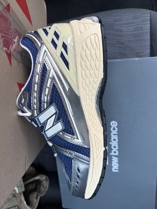 New Balance 1906R