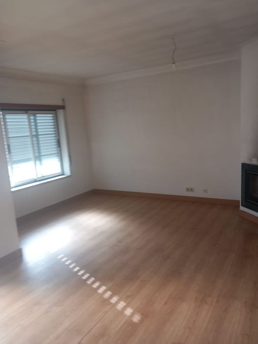 Vendo Apartamento T3 em  Fátima