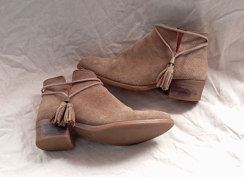 Botins de senhora Tapadas