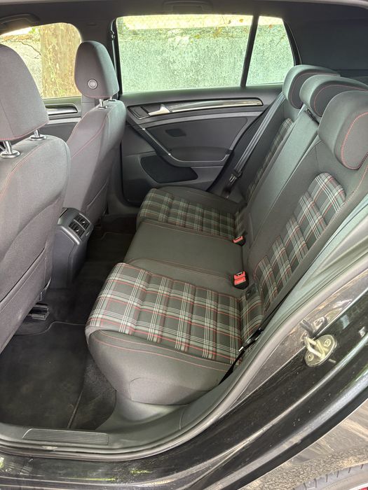 VW Golf VII GTI TSI