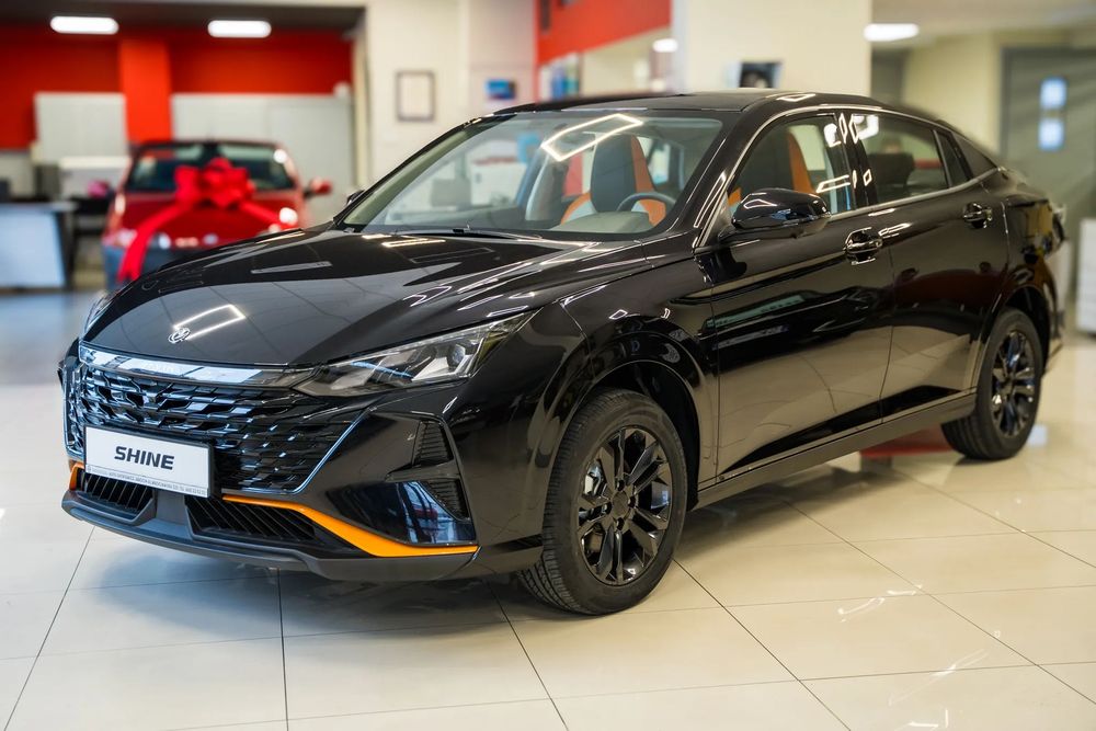 Dongfeng Shine