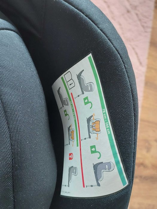 Fotelik obrotowy cybex ferrari