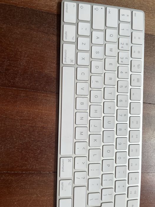 Teclado Apple Magic Keyboard with Numeric Keypad (A1843) (QWERTY English)