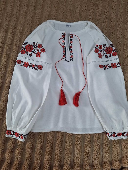 Вишиванка лляна на дівчинку