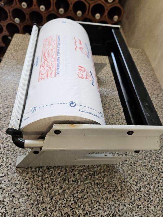 Suporte para papel de charcutaria