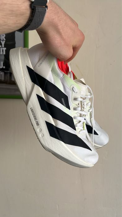 Оригінальні карбонові кросівки доя бігу adidas adios pro 4 puma elite