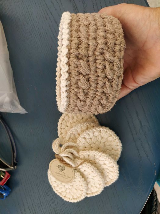 Brinquedos, decoração, candeeiros de parede pretos