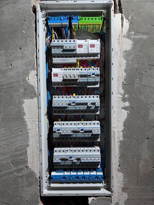 Електрик Електромонтажні роботи