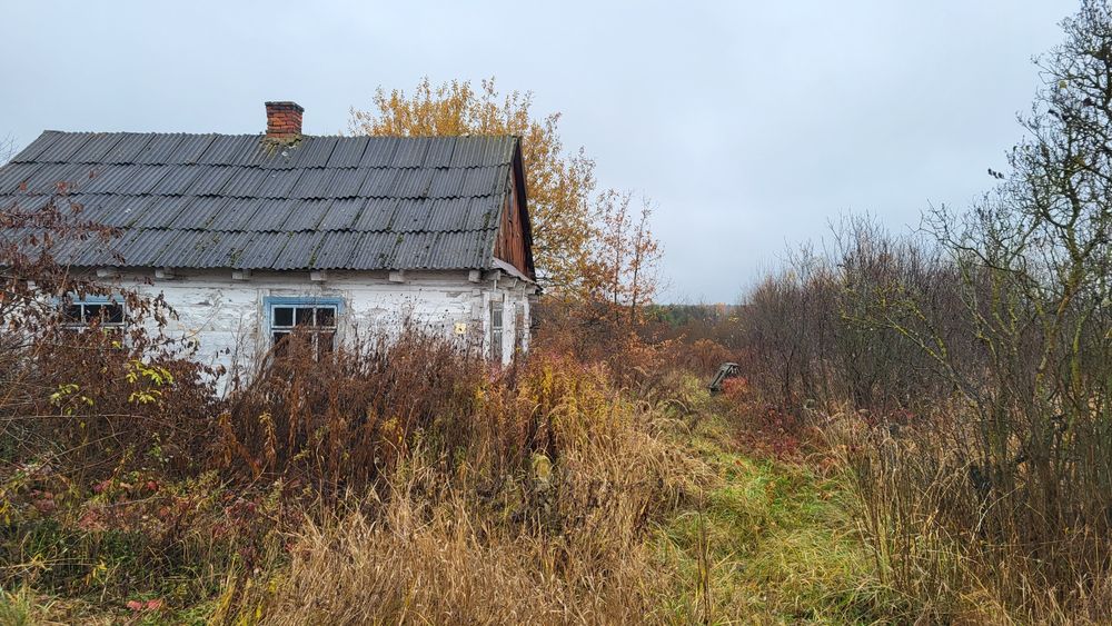Продаж будинку з земельною ділянкою 25 сотих
Продається старий будинок