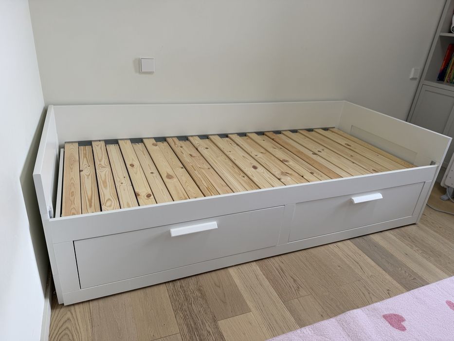 Cama IKEA BRIMNES + 2 colchões + protetores de colchão