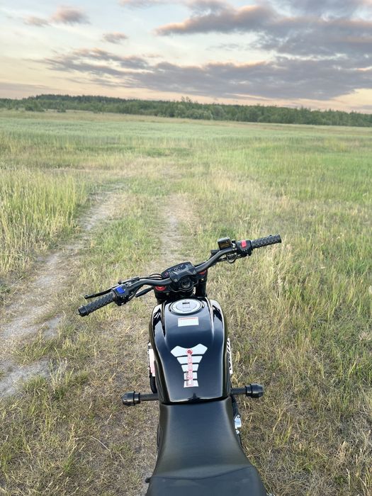 Скрамблер 300 2025 року