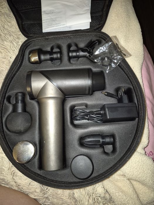 перкусійний масажер