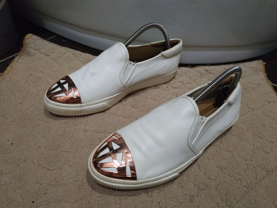 Женские слипоны, кроссовки,кеды next metal white toe cap originals