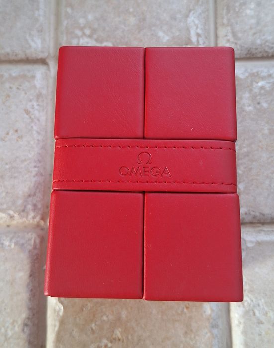 Pudełko etui do zegarka Omega