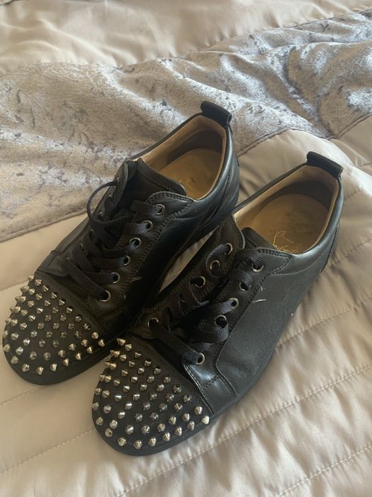 Tenis da loubotin