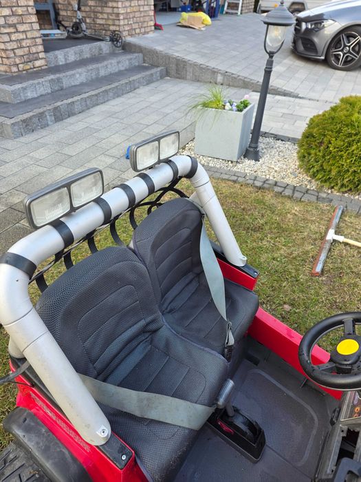Samochód  dzięcięcy PEG Perego Grande