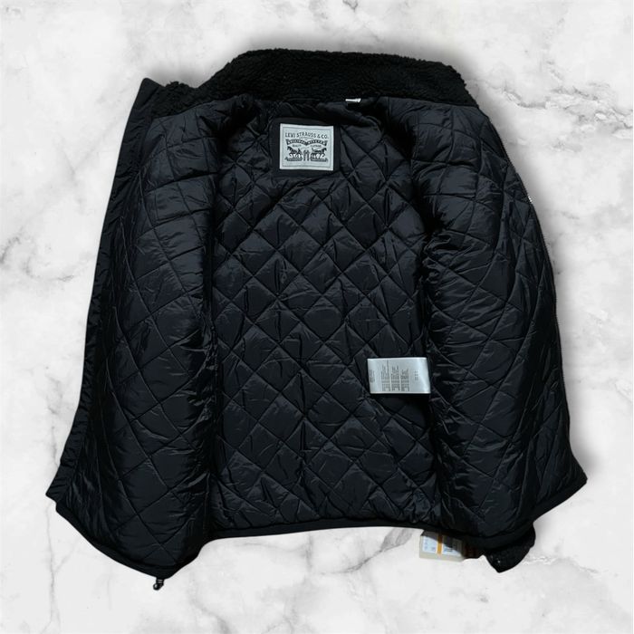 -40%$ S 44 46 Levis куртка шерпа ветровка вітровка sherpa чорна черная