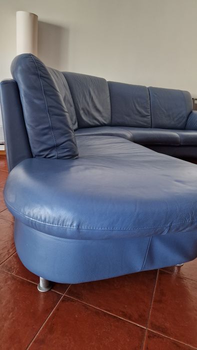 Sofá de pele  em bom estado