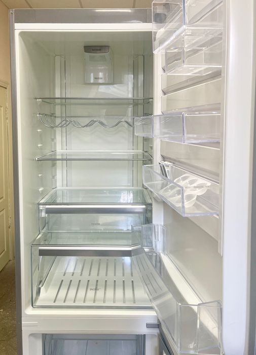 Холодильник Electrolux EN3886MFX – місткий, надійний, європейська збірка (Угорщина)