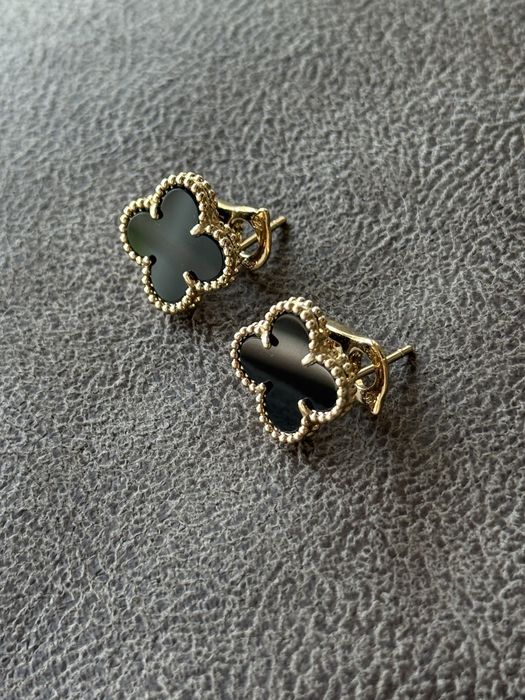 Сережки  Van Cleef & Arpels