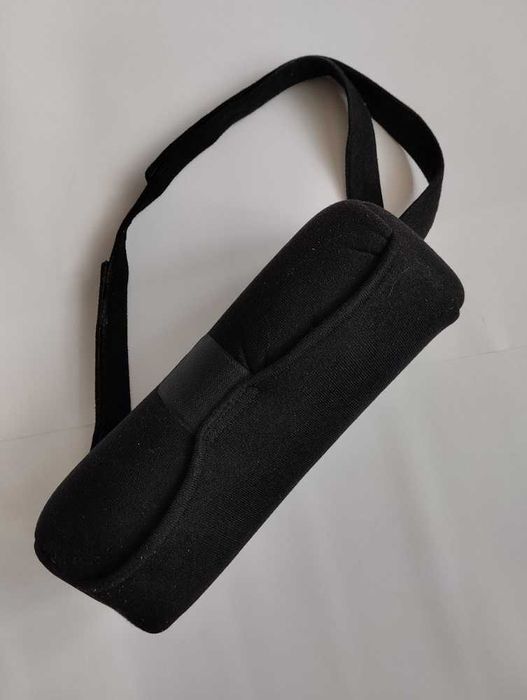 Аддукційна подушка. Підтримки руки при переломі.