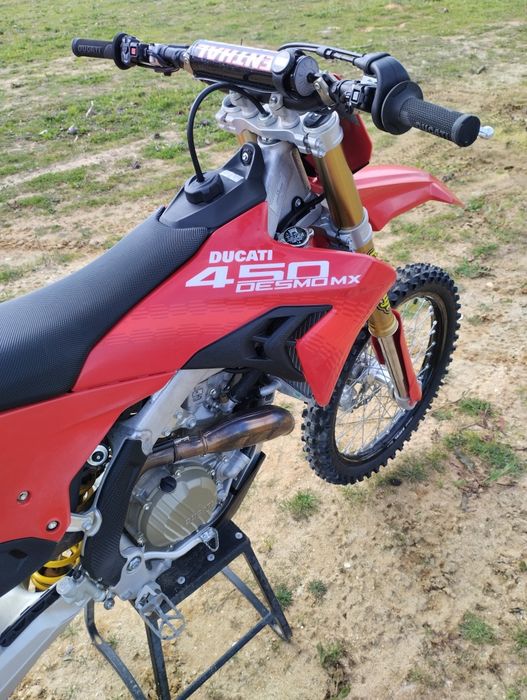 Ducati Desmo 450MX