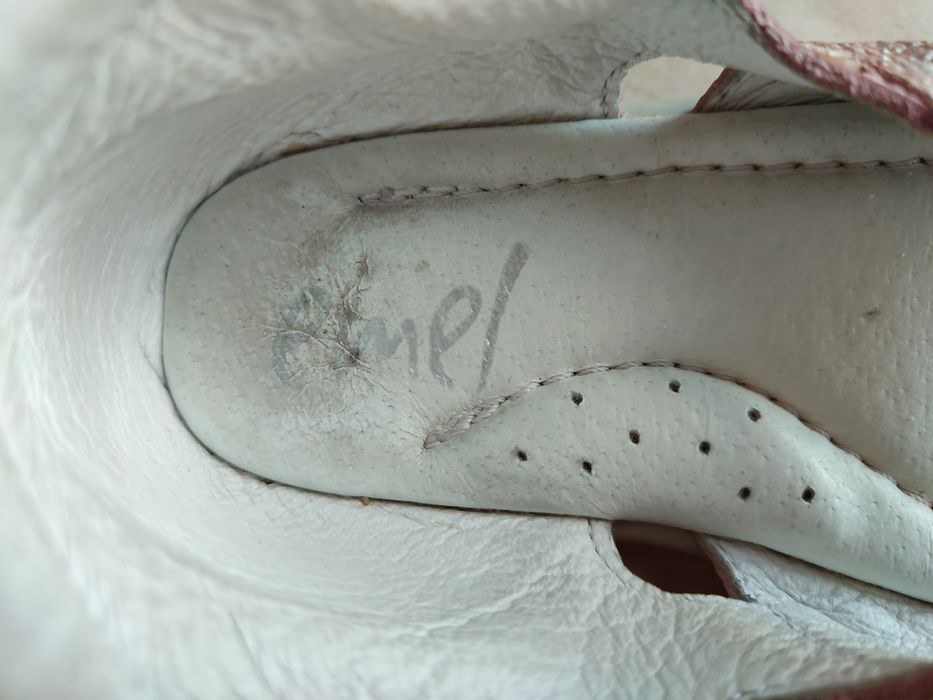 Skórzane sandałki handmade Emel roz. 22