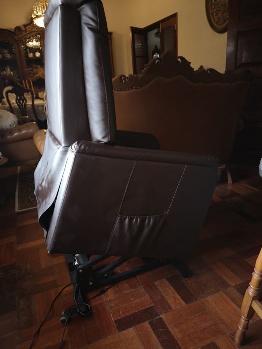Poltrona reclinavel eletrico