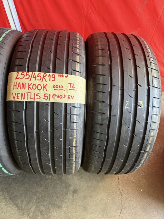 Pneus 255/45/19 Hankook Homolgacso tesla como novos