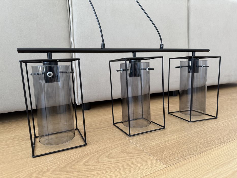 Lampa loftowa potrójna