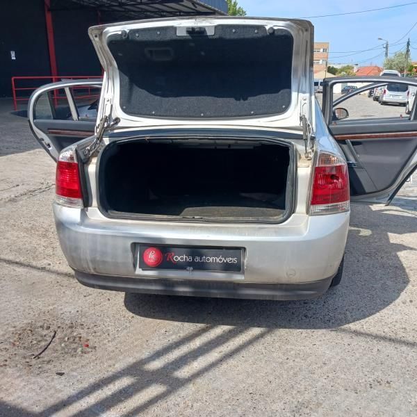 Para Peças Opel Vectra C (Z02)