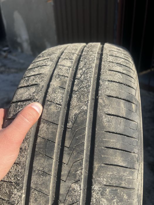 Продам резину 205/55r16 літня
