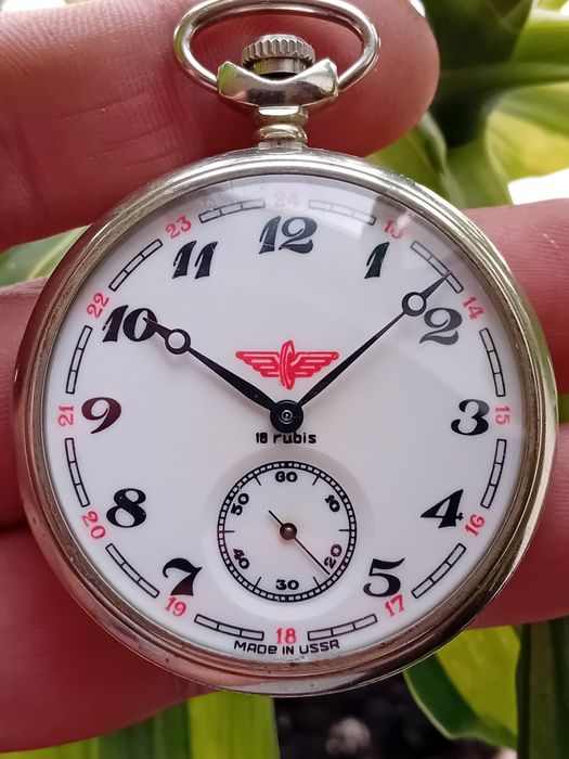 Часы сюжетные карманные Молния "Паровоз" 3602 в мельхиоре СССР