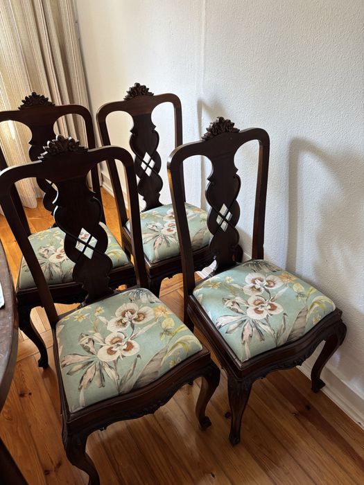 Conjunto de 6 cadeiras restauradas