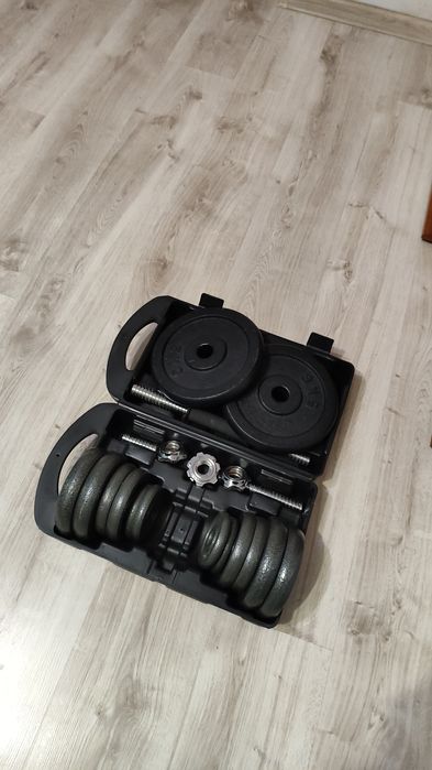 Sprzedam  Zestaw hantli żeliwnych Gymtek z Sport-shop :)