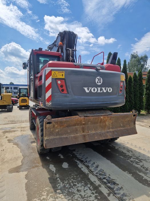 Uslugi,wynajem Koparka, minikoparką usługi budowlane