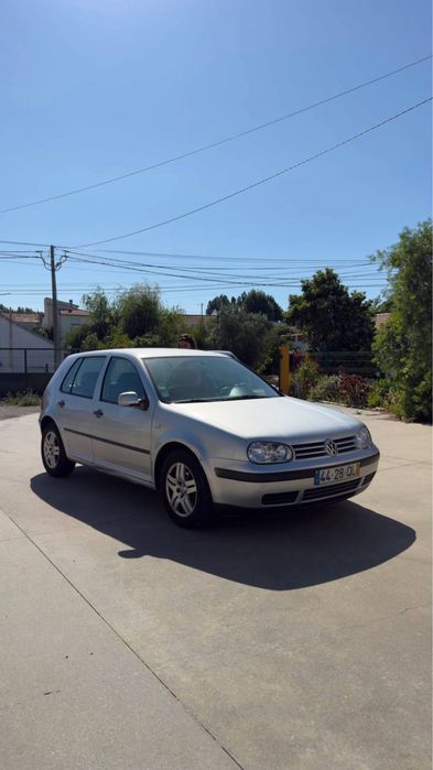 Volkswagen Golf 1.4i