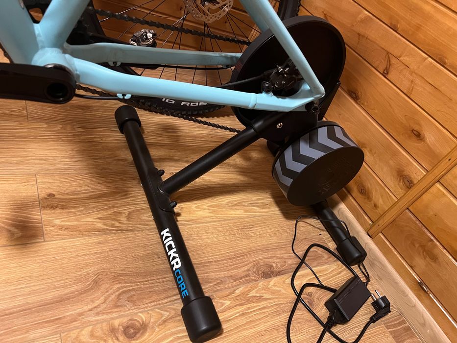 Wahoo Kickr Core trenażer rowerowy