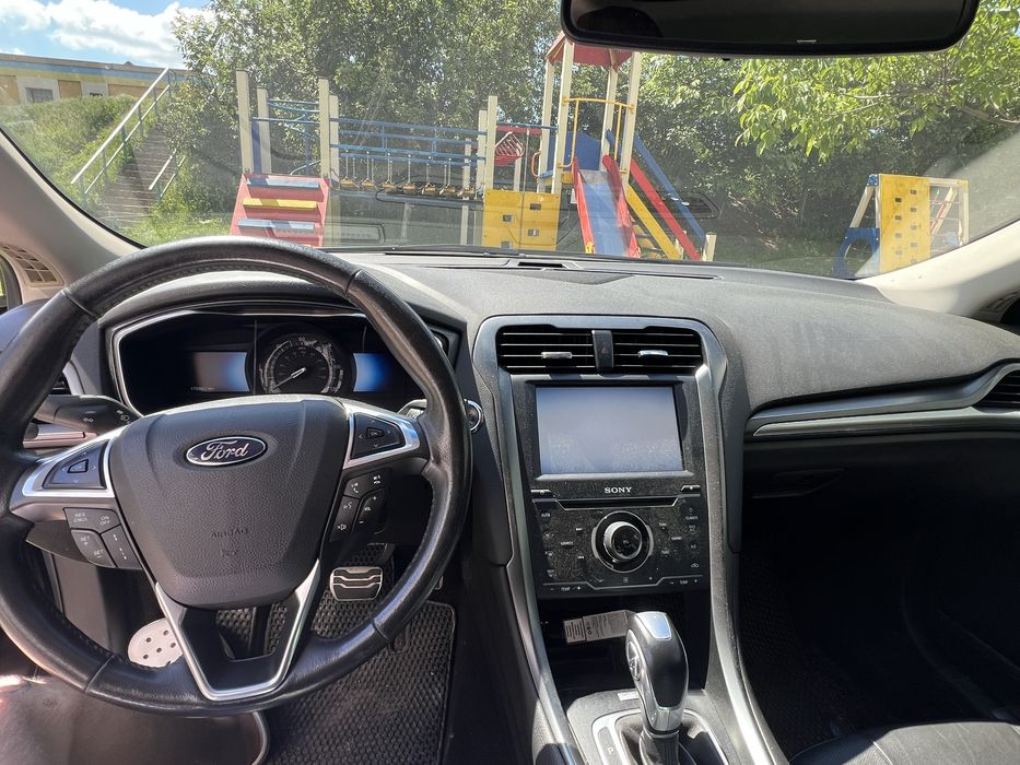 Ford Fusion Enrgy 2014