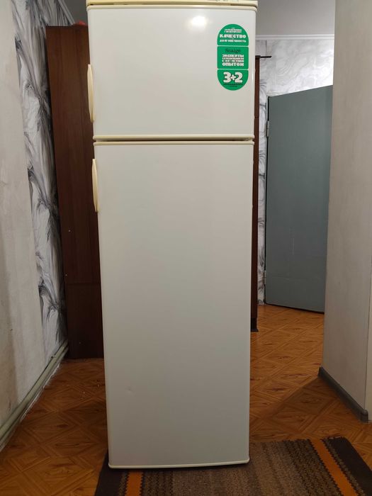 Холодильник Snaige FR 275