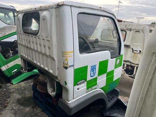 Carroçaria / chassis para peças NISSAN Cabstar E Chassis (TL_, VL_)