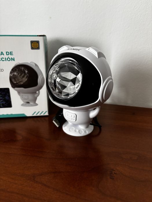 Projetor de Luz RGB Astronauta