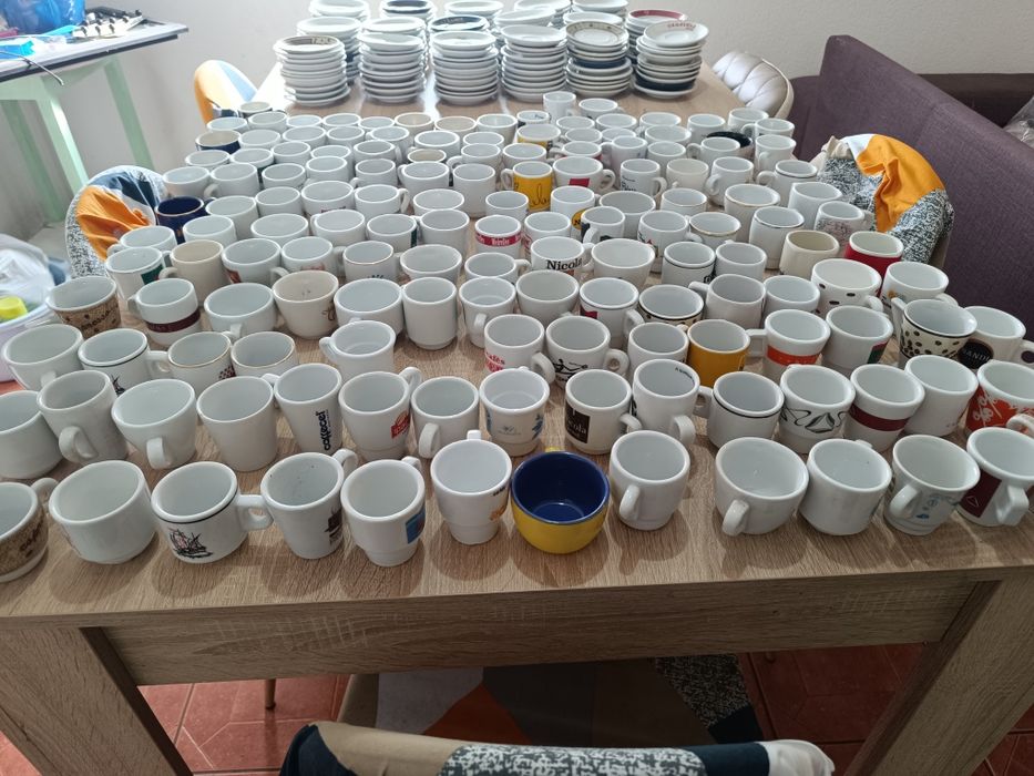 Coleção chávenas e pires