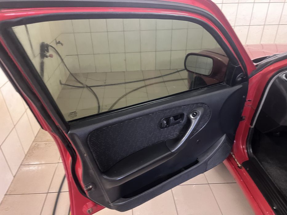 Nissan primera p10